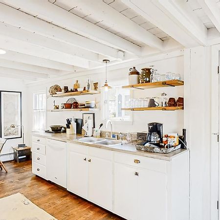 Mill Cove Cottage ブースベイハーバー エクステリア 写真